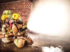 Dinas Damkar Pringsewu Amankan Kebocoran di Terminal